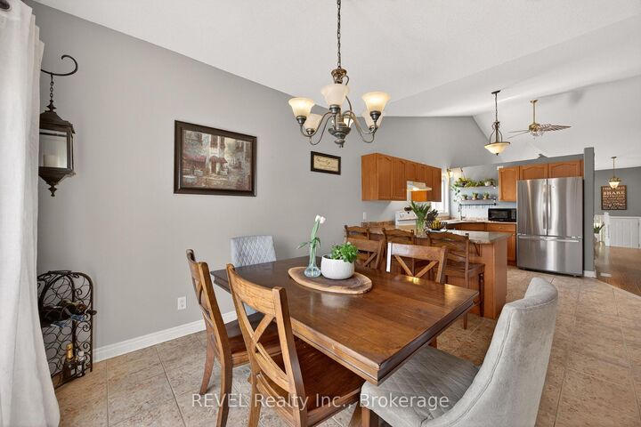 Property Photo:  126 Westland Street  ON L2S 4E2 