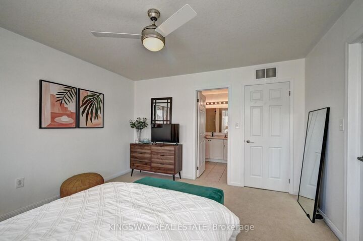 Property Photo: 222 Baldwin Drive ON N3C 0B3