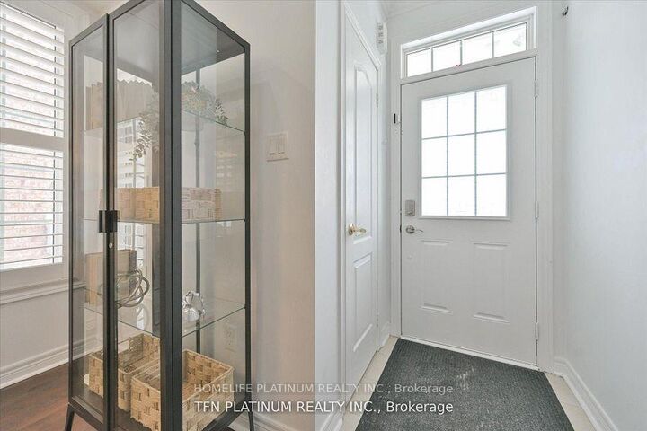 Property Photo: 29 Brown Lane ON L4A 0V1