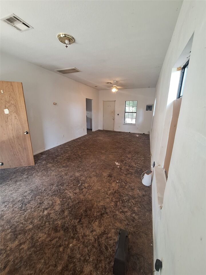 Property Photo: 408 N J Street OK 74403