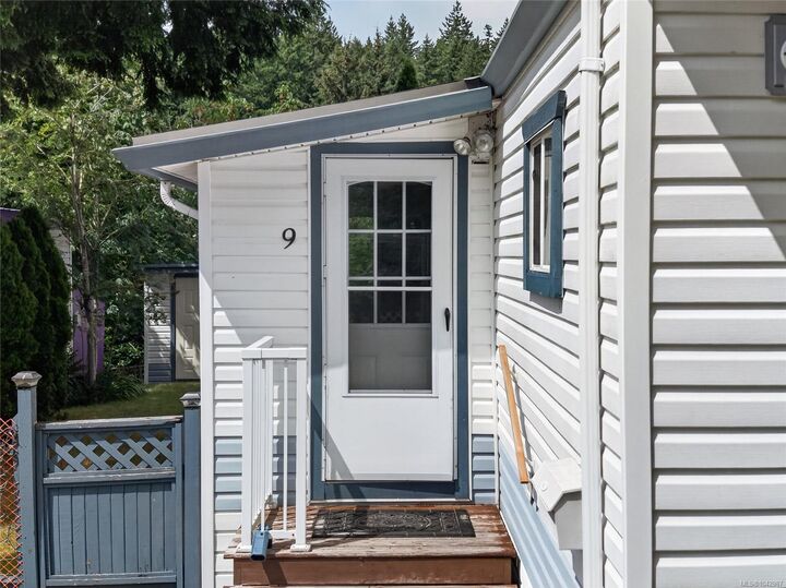 Property Photo: 2520 Quinsam Rd #9 BC V9W 4N4