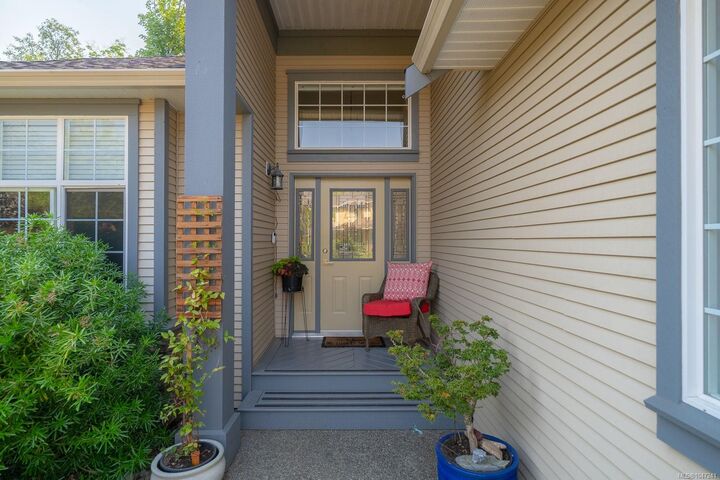 Property Photo: 3744 Cavendish Blvd BC V9T 6P7
