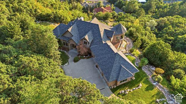 Property Photo: 2527 E Bonneville Terrace Dr UT 84403
