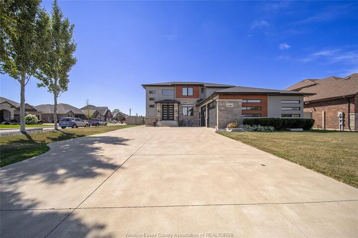 Property Photo: 1140 Regency Crescent ON N8L 0W6