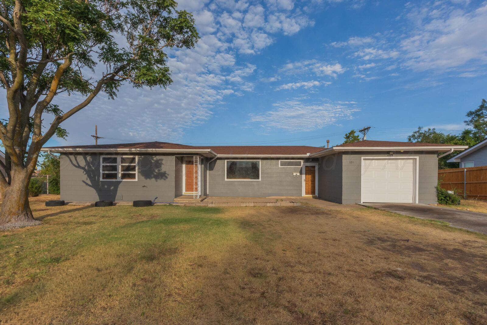 Property Photo: 1211 Hamilton Street TX 79065-4705