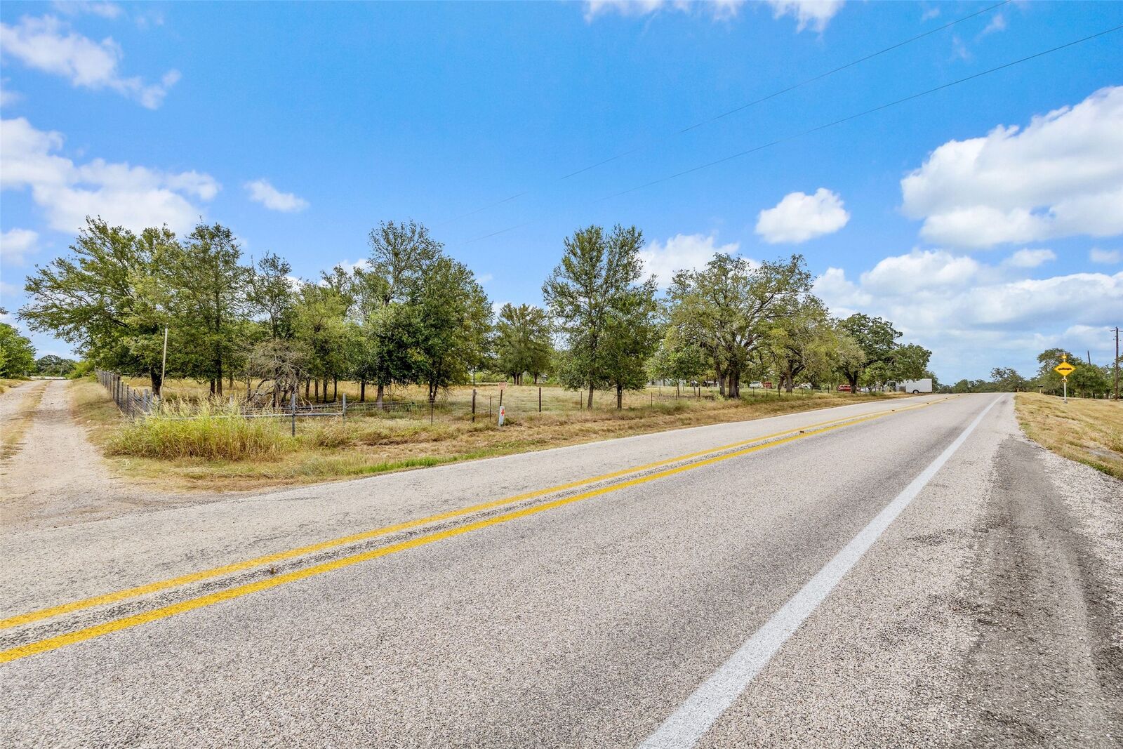 Property Photo:  827 Fm 671  TX 78644 