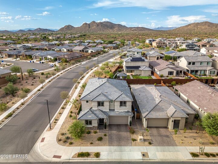 Property Photo: 2042 W Desert Forest Trail AZ 85085