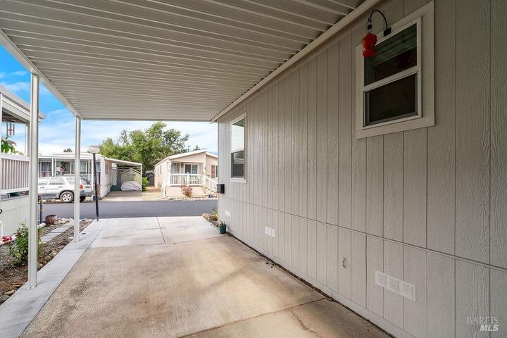 Property Photo: 162 Redwing Drive CA 95409
