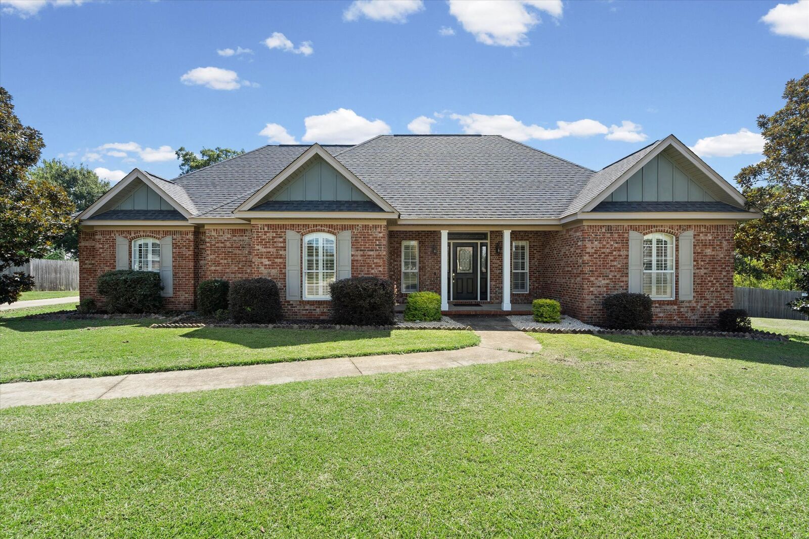 Property Photo:  16298 Hampstead Court  AL 36532 