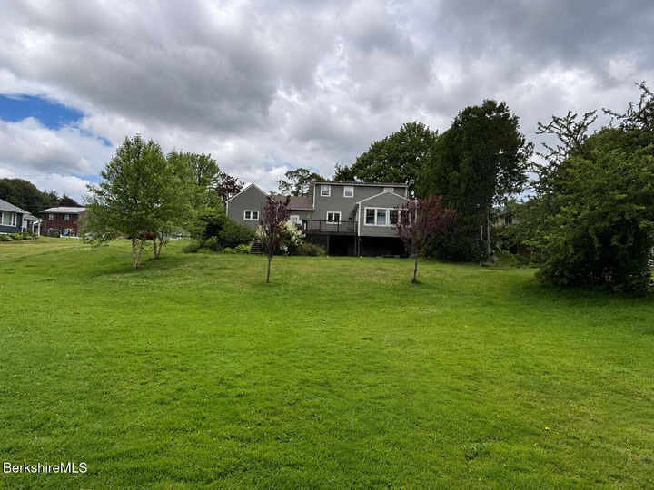 Property Photo: 118 Meadowview Dr MA 01225