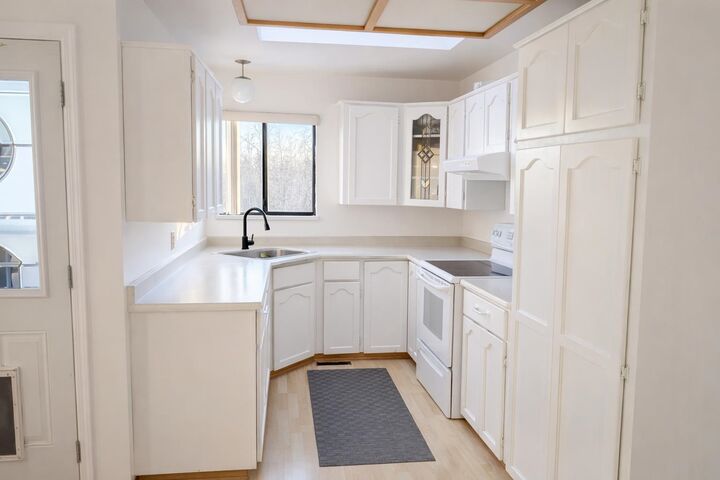 Property Photo: 19788 S Wildwood Crescent BC V3Y 1N1