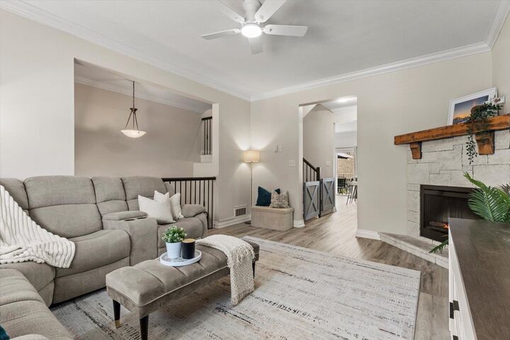 Property Photo: 6498 Southdowne Place 25 BC V2R 0K3
