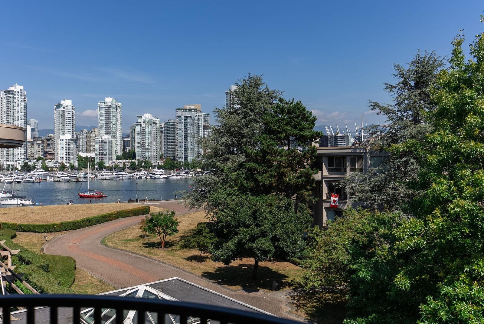 Property Photo: 525 Wheelhouse Square 406 BC V5Z 4L8