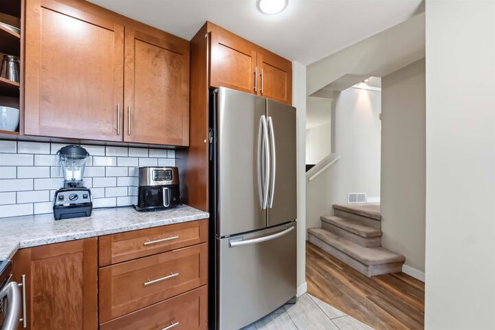 Property Photo: 19240 119 Avenue 8 BC V3Y 2E8