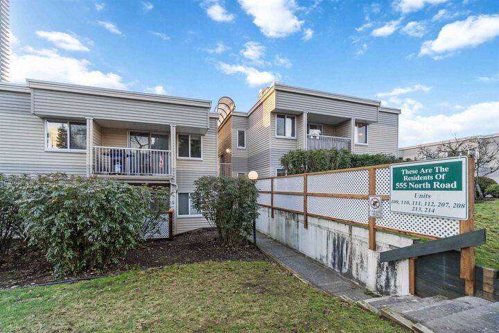 555 North Road 109 — photo 1