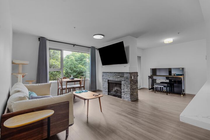 200 Klahanie Drive 309 — photo 1