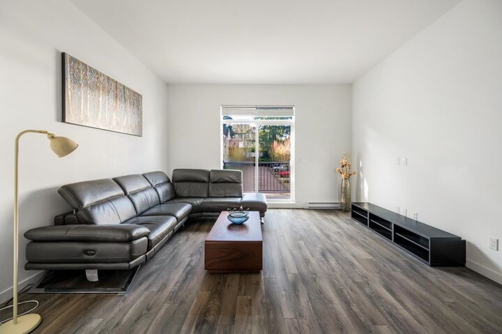 15268 28 Avenue 39 — photo 1