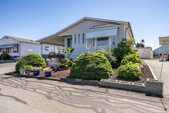 9055 Ashwell Road 97 — photo 1