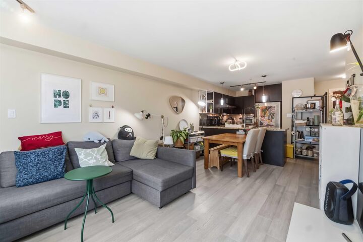 Property Photo: 3611 W 18th Avenue 202 BC V6S 1B3