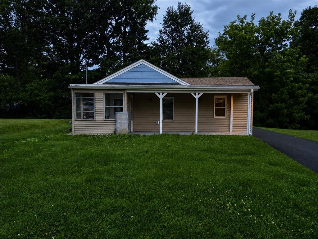 Property Photo:  5 Woodland Avenue  NY 13045 