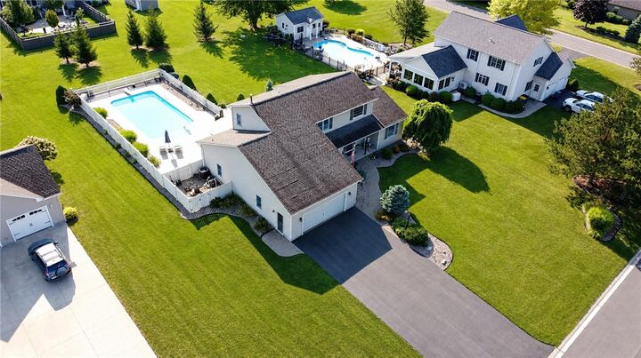 Property Photo:  14 Brae Ridge Road  NY 13021 