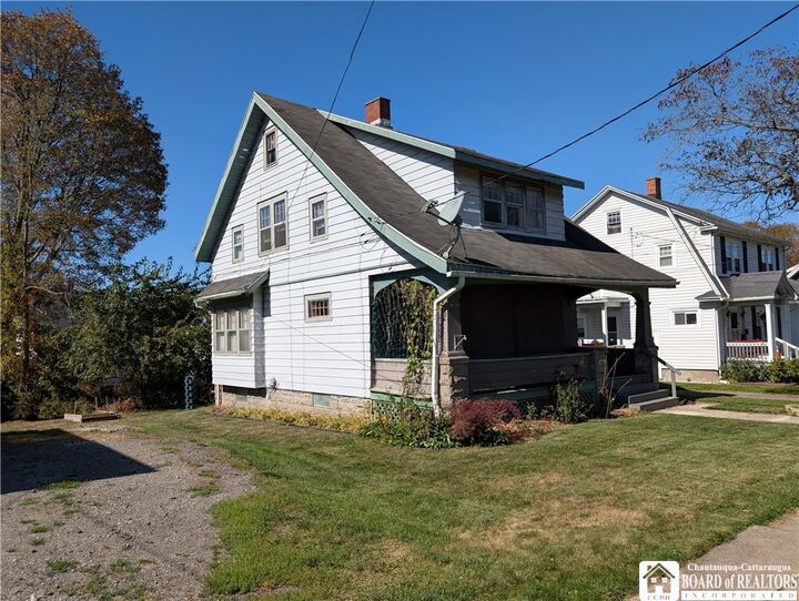 Property Photo:  140 Maple Street  NY 14701 