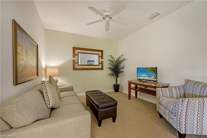 Property Photo:  7940 Mahogany Run Ln 623  FL 34113 