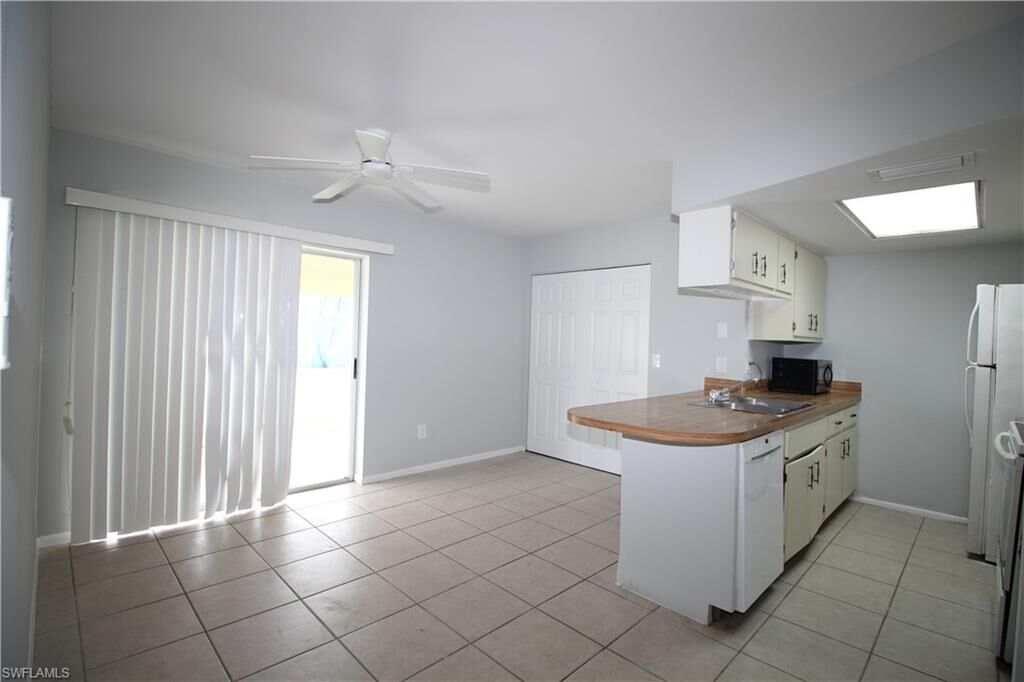 Property Photo:  613 Hancock Bridge Pkwy  FL 33990 