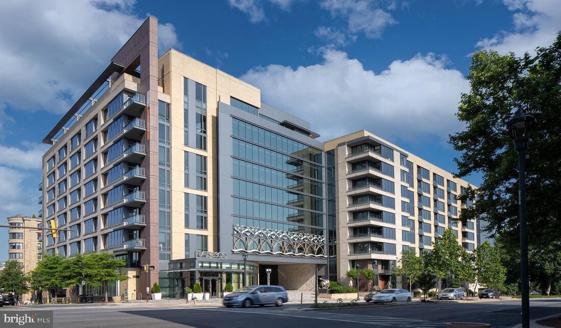 Property Photo: 8300 Wisconsin Avenue 936 MD 20814