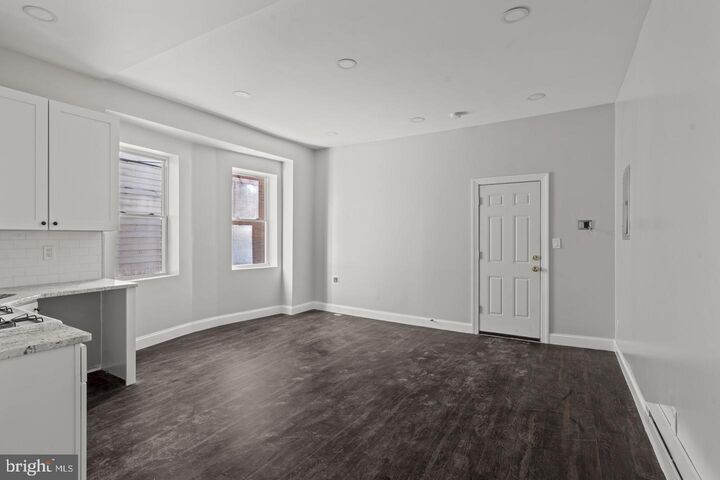 Property Photo:  5237 Chester Avenue 5  PA 19143 