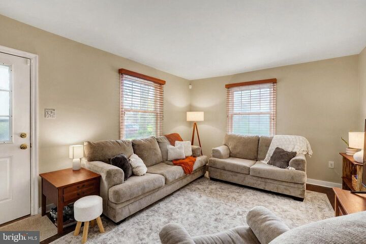 Property Photo: 212 Lyndhurst Road PA 17402