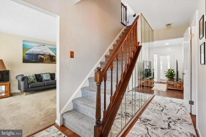 Property Photo:  2446 New Market Sq S  PA 19020 