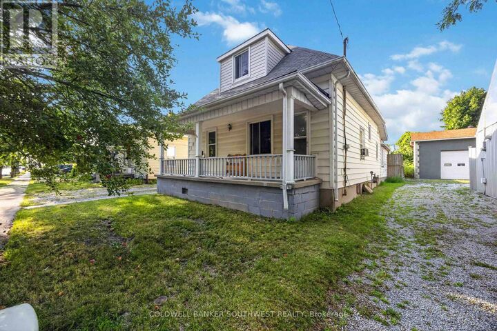 Property Photo:  181 Campbell Street  ON N7T 2G6 