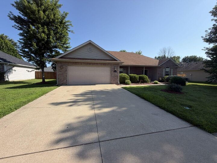 Property Photo:  509 Amazon Dr  MO 65202 