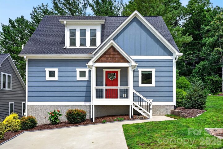 Property Photo:  310 Magnolia Ridge Road  NC 28778 