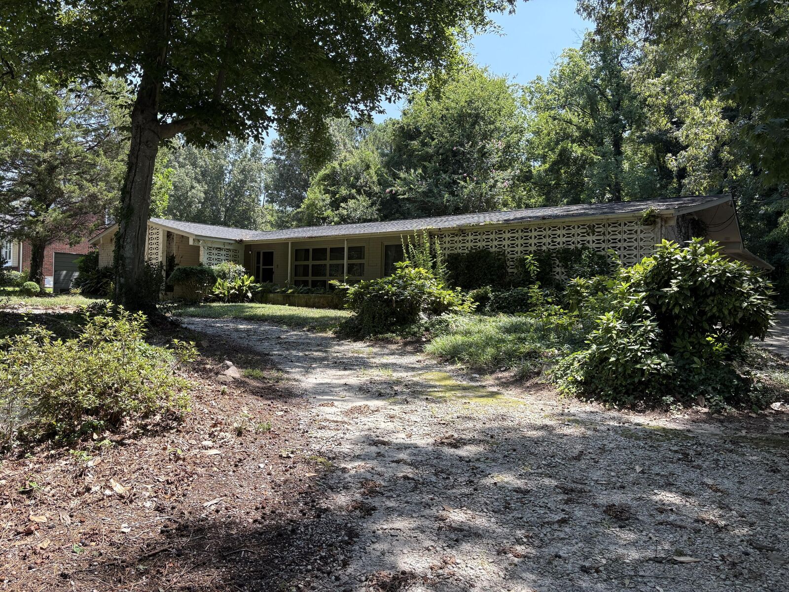 Property Photo:  106 Sheffield Road  SC 29646 