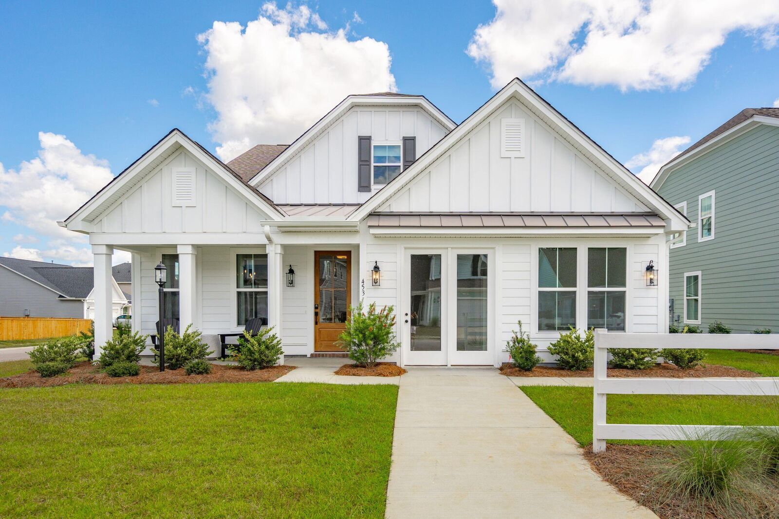 Property Photo: 4 Tuggle Lane Drive SC 29472