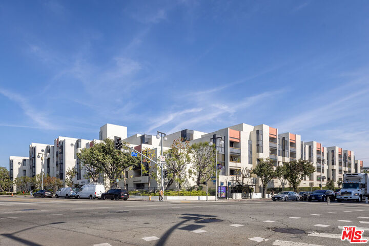 Property Photo: 222 S Central Ave, Unit 232 CA 90012