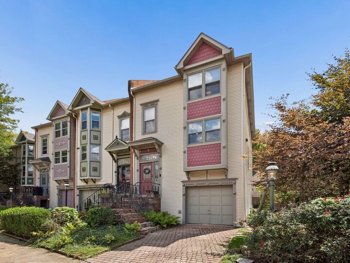 Property Photo:  297 W 1st Avenue  OH 43201 