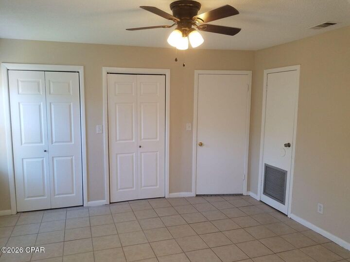 Property Photo:  7220 Poinciana Drive B  FL 32408 