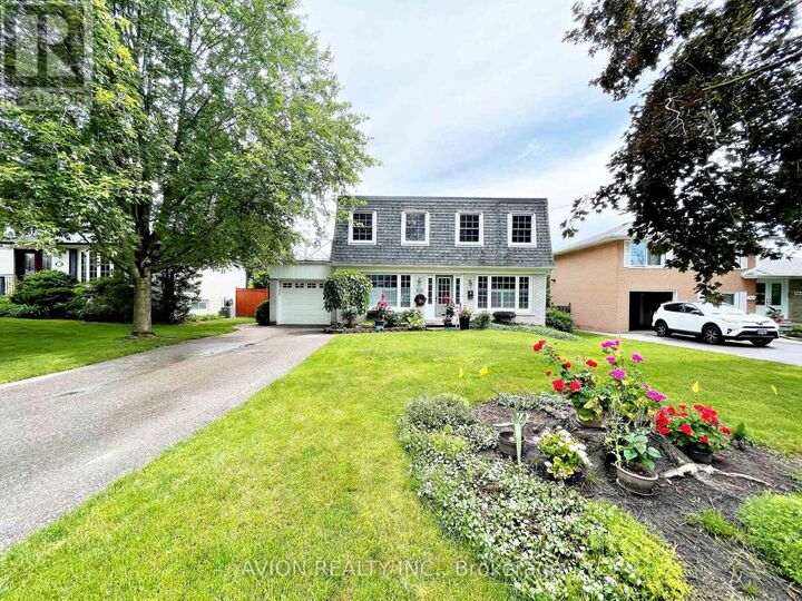 Property Photo:  83 Lincoln Green Drive  ON L3P 1R6 