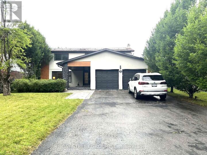 Property Photo: 24 Avondale Crescent ON L3P 2K1