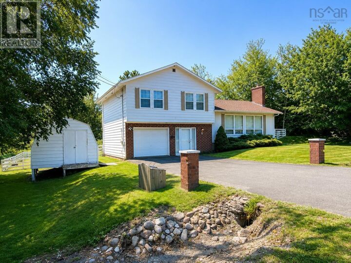 Property Photo: 8 Victoria Hill NS B1R 1P1