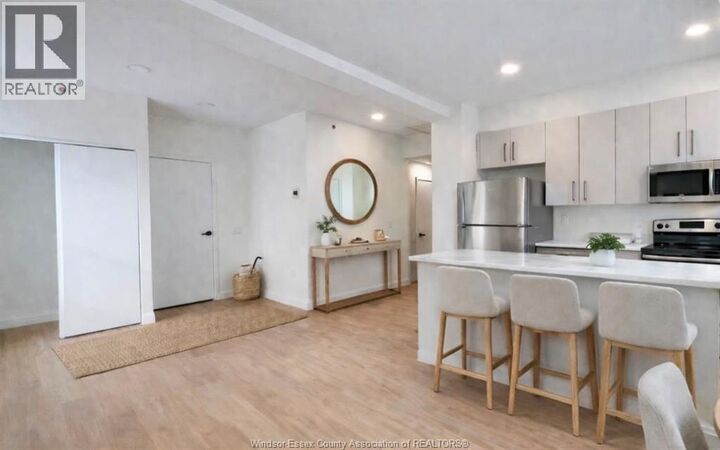 Property Photo:  267 Pelissier Street 402  ON N9A 4K2 