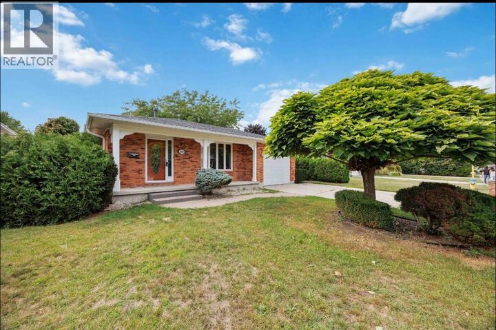273 Twin Lakes Drive — photo 1