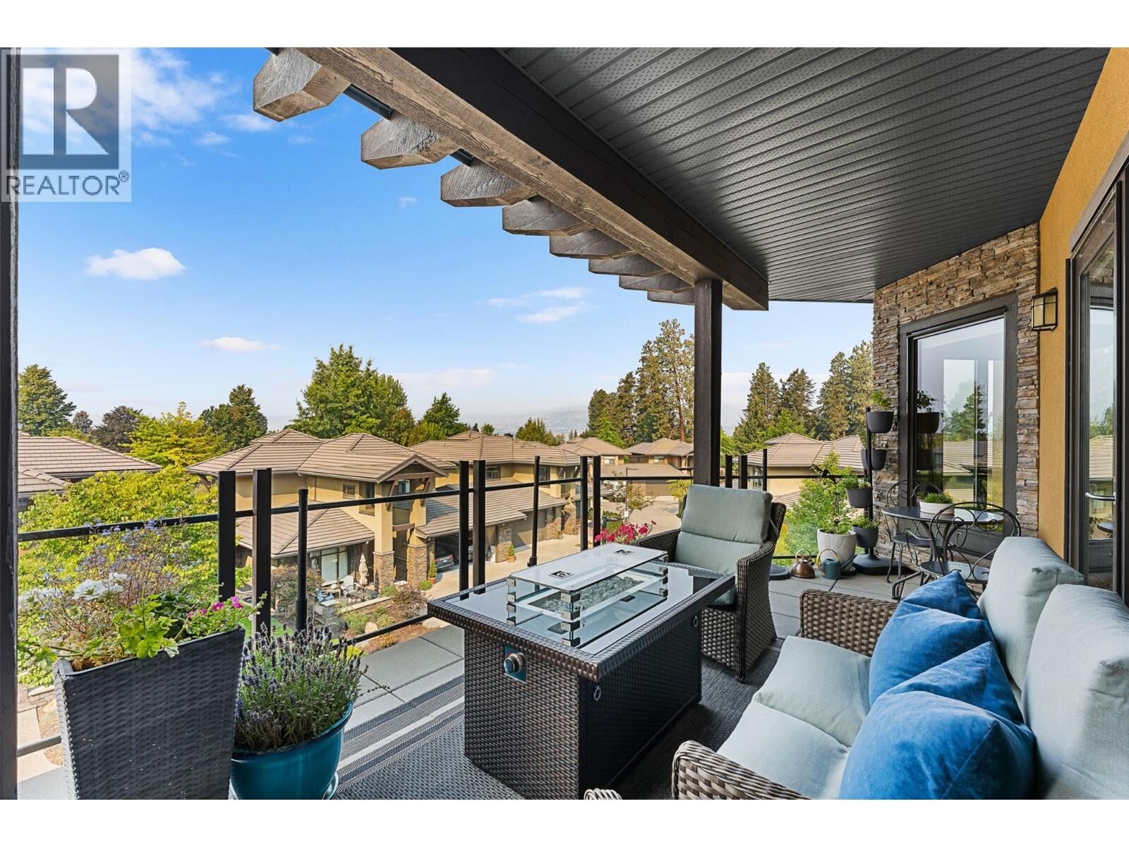 Property Photo: 580 Sarsons Road 301 BC V1W 5H5