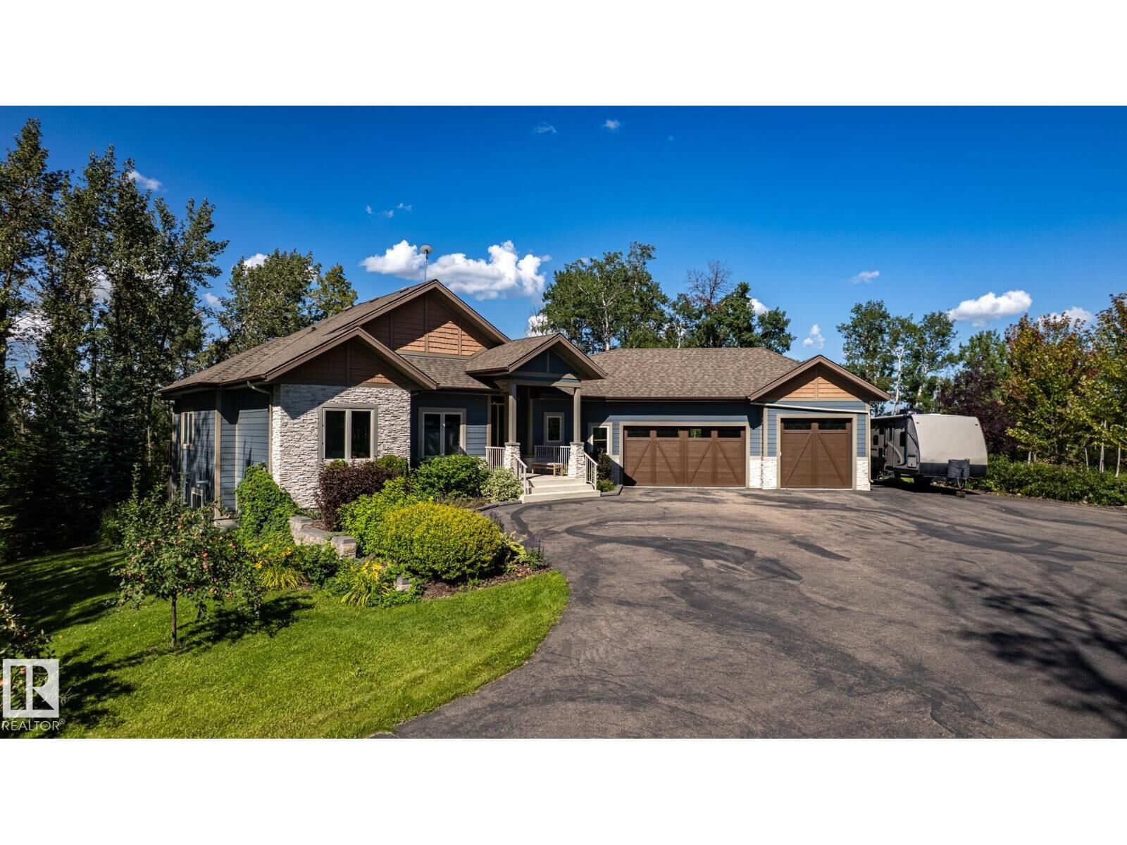 Property Photo:  #120 50535 Rge Rd 233  AB T4X 0L4 