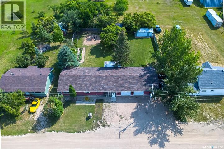 Property Photo: 316 3rd Avenue SK S0K 2V0