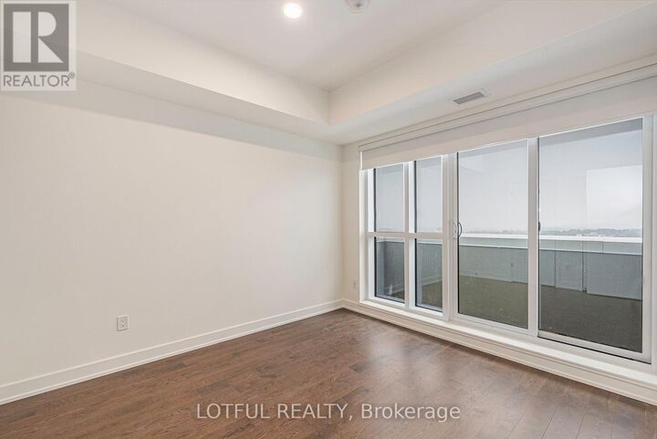 Property Photo: 560 Rideau Street 1305 ON K1N 5Z8
