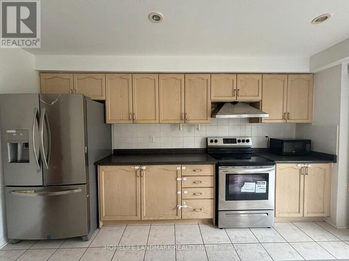Property Photo: 9 Baltic Street ON L4B 4H8